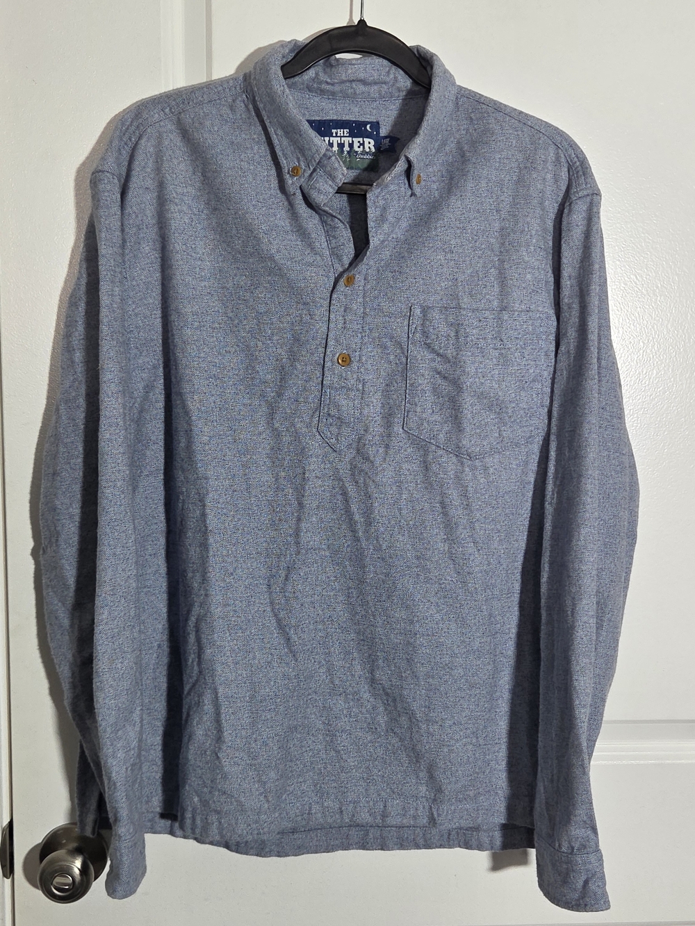 Chubbies Shirt Men's Large Light Blue Solid The Nutter Popover Long Sleeve Soft